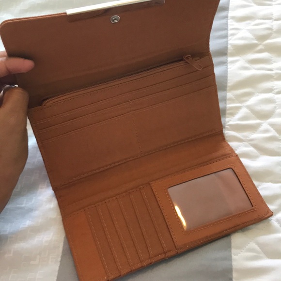 Wallet - Picture 3 of 7